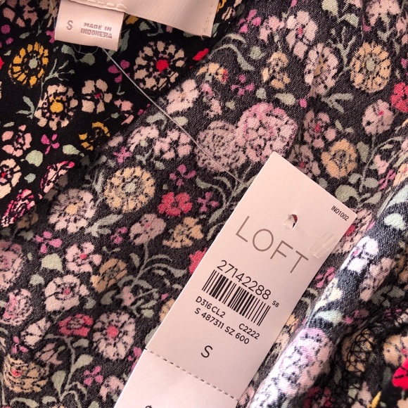 NWT Loft Romper - Picture 2 of 7